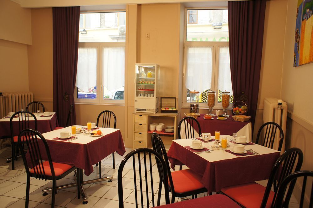 Hotel Des Alpes Die Bagian luar foto