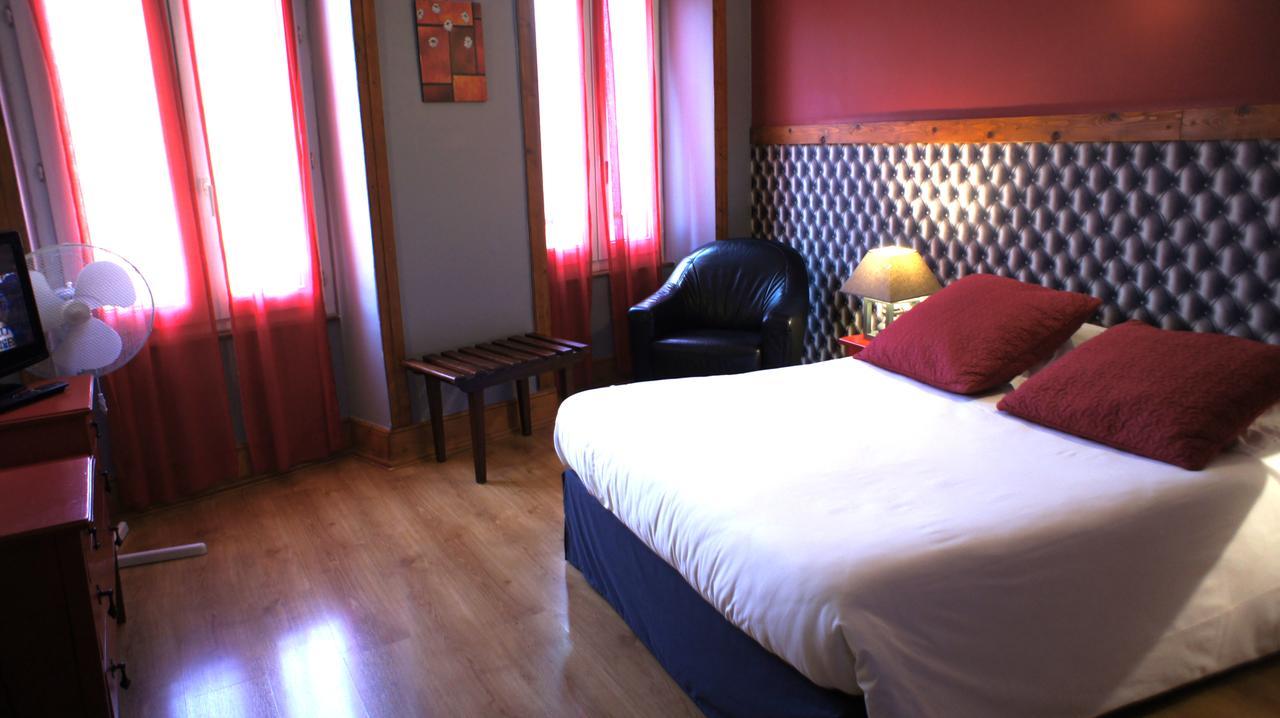 Hotel Des Alpes Die Bagian luar foto
